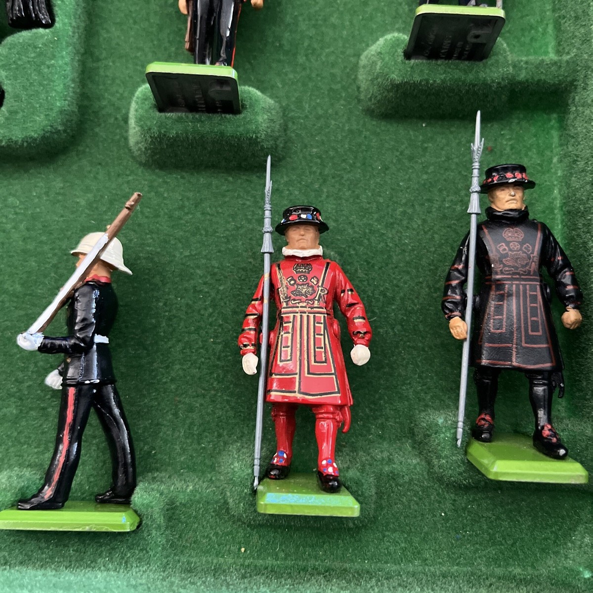 Harrods British Soldiers Nib The London Set Tin Soldiers | eBay Harrods British Soldiers Nib The London Set Tin Soldiers | eBay