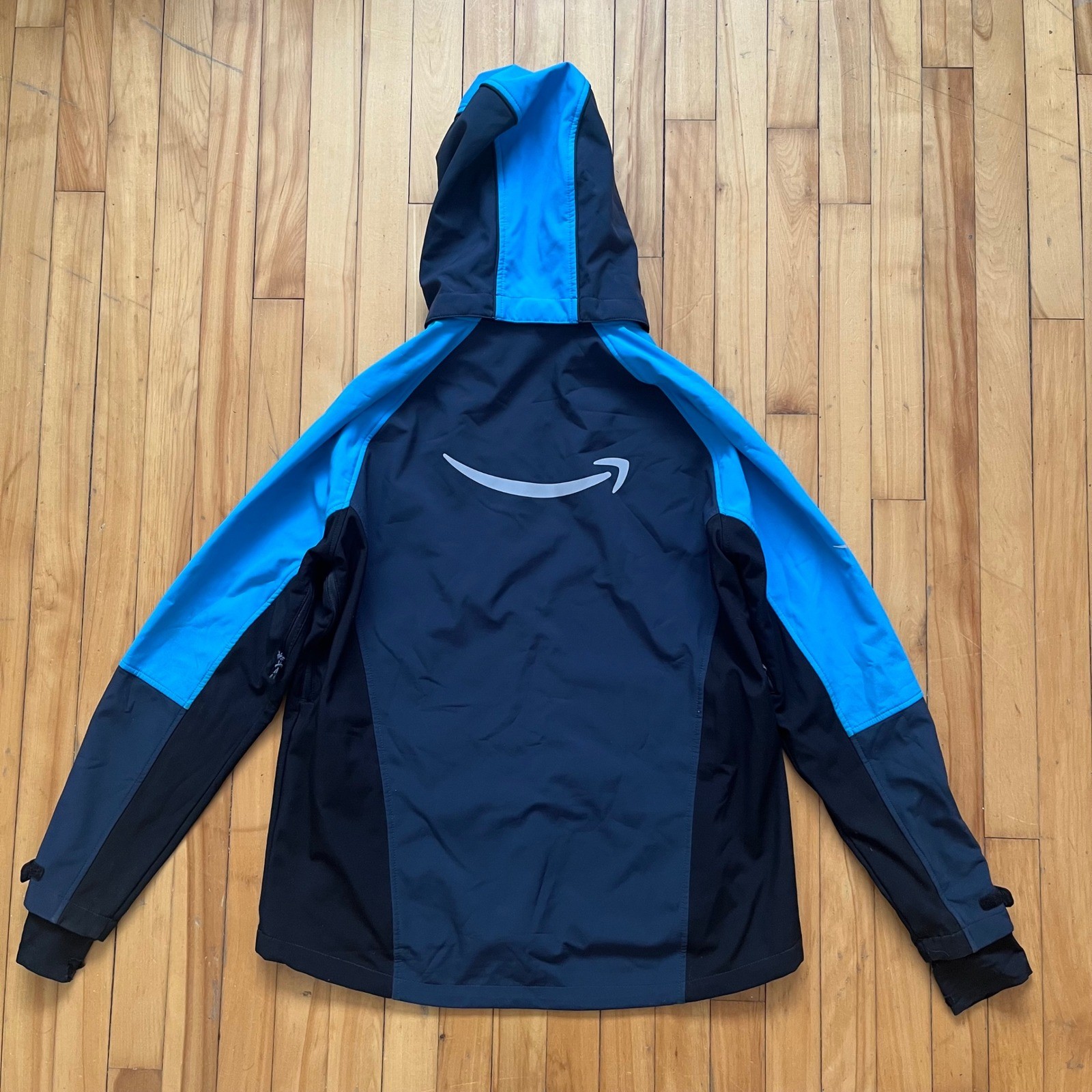 Amazon Delivery Driver Uniform Softshell Jacket B… - image 2