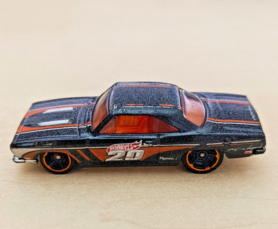 Hot Wheels | 2014 | Plymouth Barracuda | HW Workshop | 1:64 |