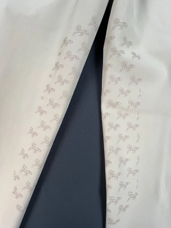 Nuevos pantalones de exhibición Pesazia x EXEQ con agarre para rodilla cremallera frontal bronceado (talla 24) - Precio de venta sugerido por el fabricante $235 Foto 3 de 4