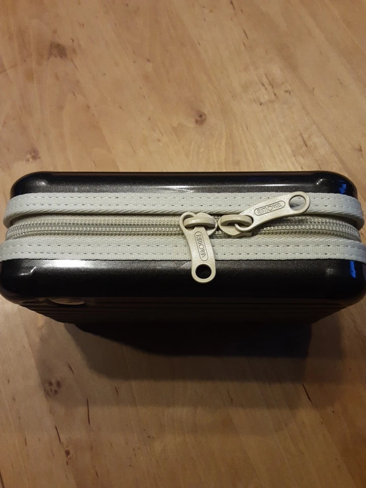 lufthansa first class amenity kit rimowa - Bild 4 von 4