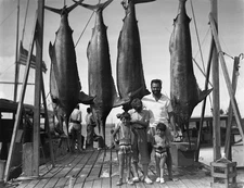 Ernest Hemingway and Family FishingPoster Art Photo 8.5x11 Paper Luster