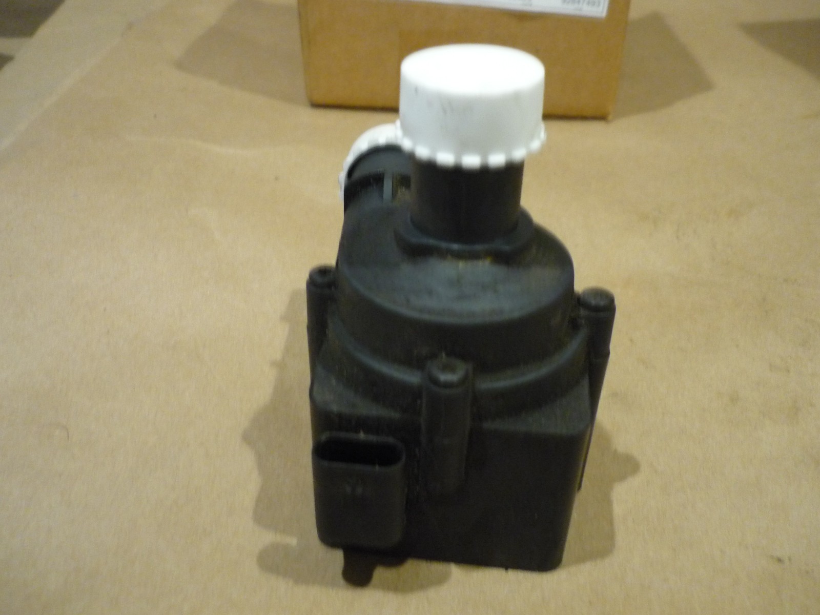 Lamborghini Urus - Auxilliary Water Pump- P/N 06H121601m