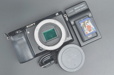 Sony Alpha NEX-7 24MP Digital Camera Black Body Japanese Only #J46