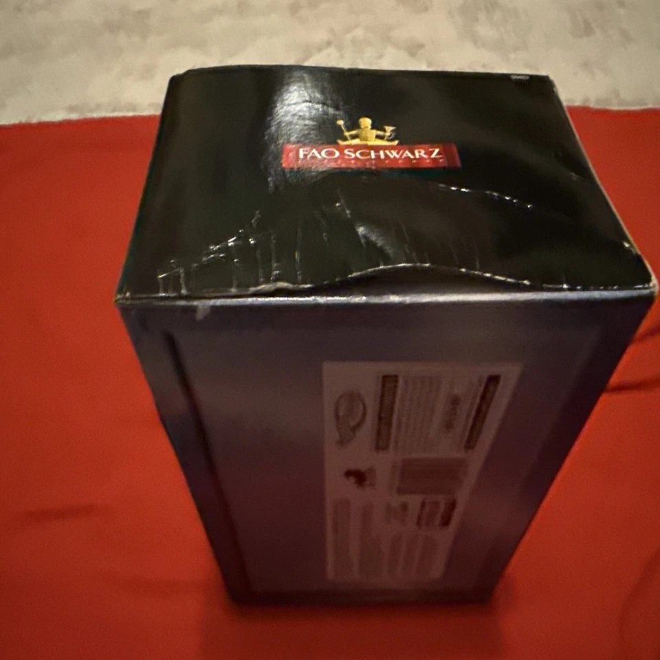 Hot Wheels Motor Trend FAO Schwarz Vintage Race Series Ferrari 365 Porsche 356 - Image 4 of 4