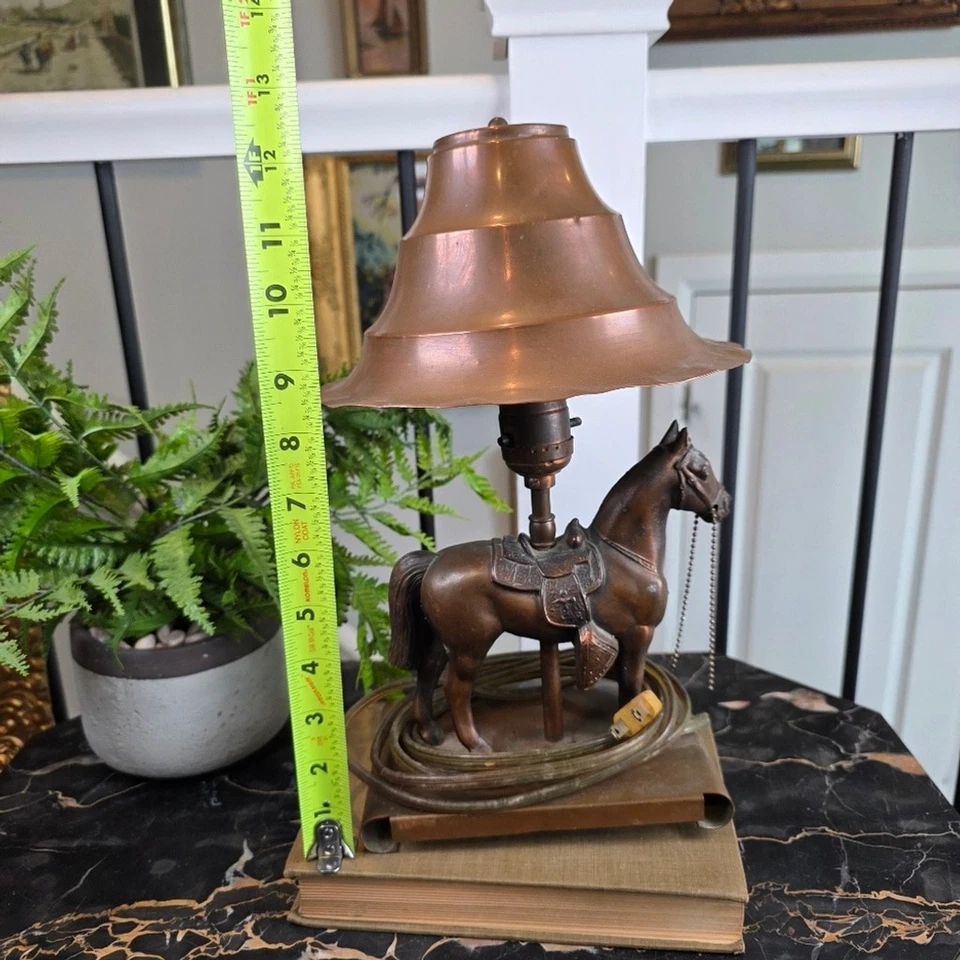 Vintage Equestrian Copper Horse Lamp Shade & Base Western Rustic Farmhouse — 第 2/4 张图片