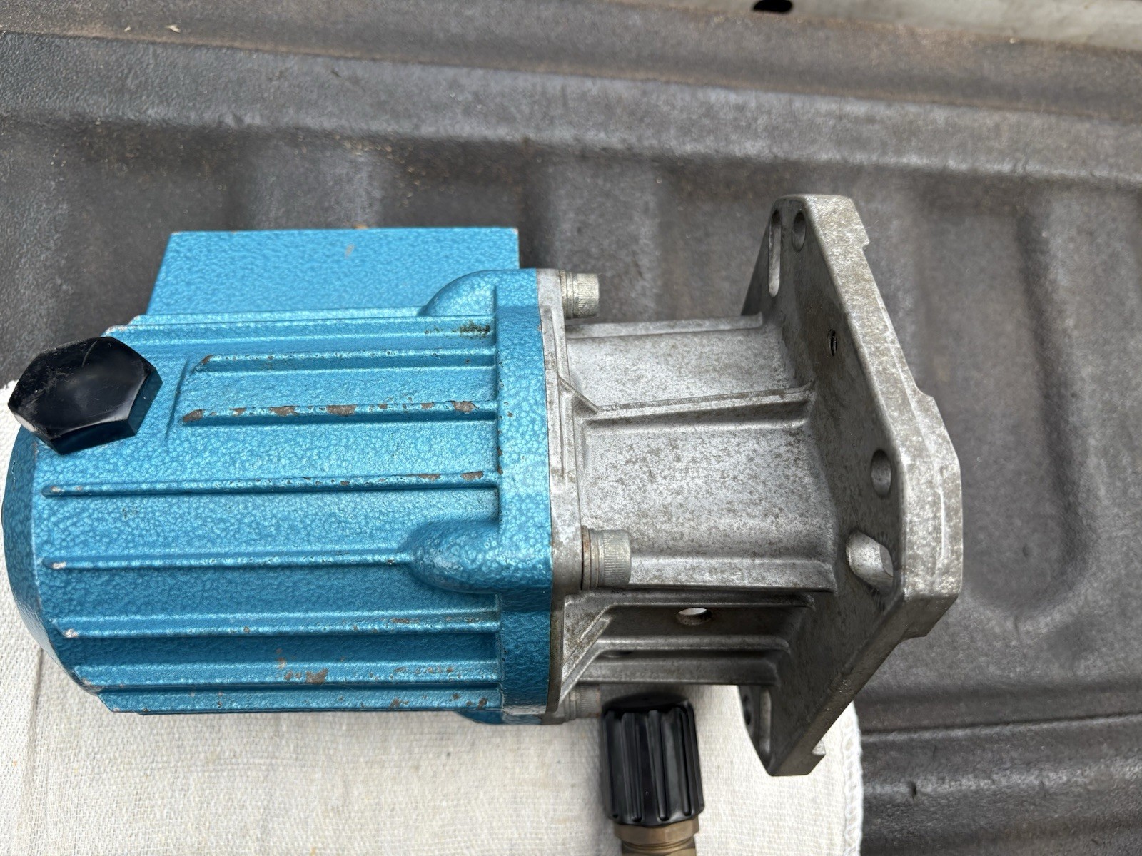 Cat Pumps 67DX39G1I Direct Drive 3.5GPM 4K PSI *PARTS/REBUILD* Pressure Washer