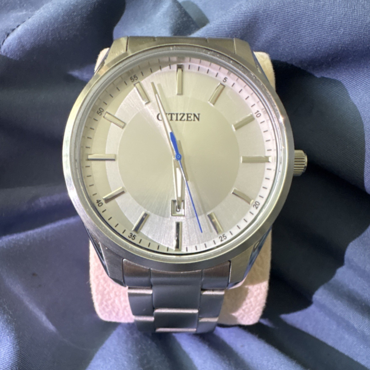 Citizen Men's Silver Stainless Steel Quartz Analog Wristwatch Date Indicator