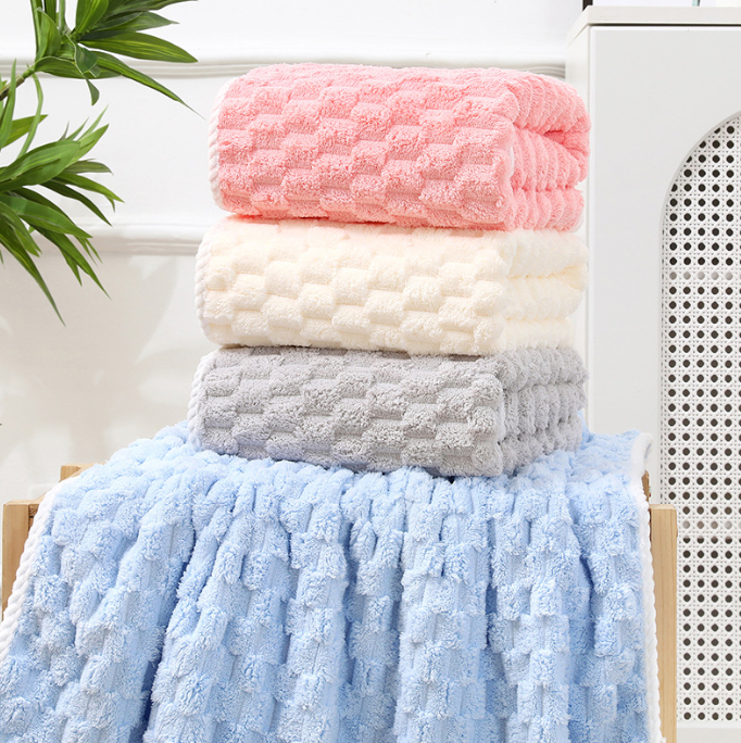 Large 27x55in Quick-Dry Flannel Bath Towel - Ultra Soft & Absorbent