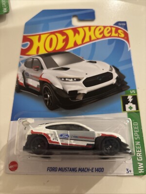 Hot Wheels Ford Mustang Mach-E 1400 White HW Green Speed