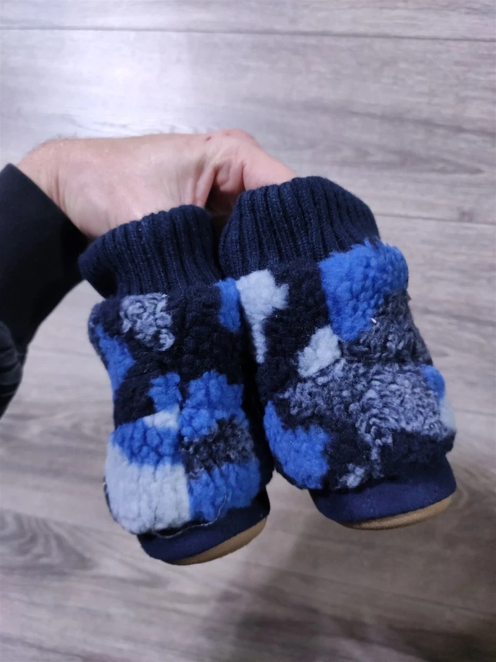 Lands End Boot Slippers Toddler Boys Size 8 Blue Camo Fuzzy House Shoes - Image 3 of 4