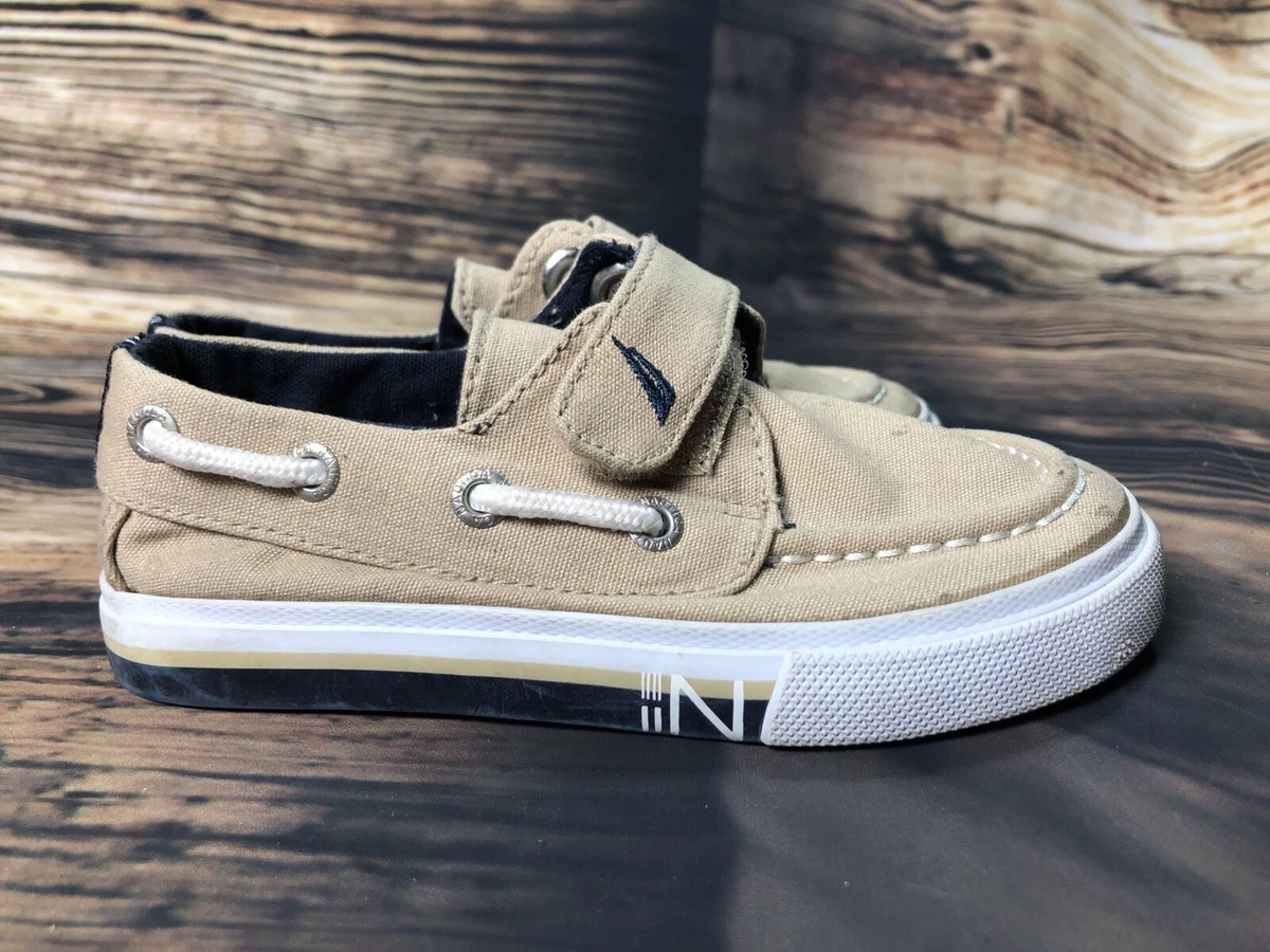 Nautica canvas sale shoes