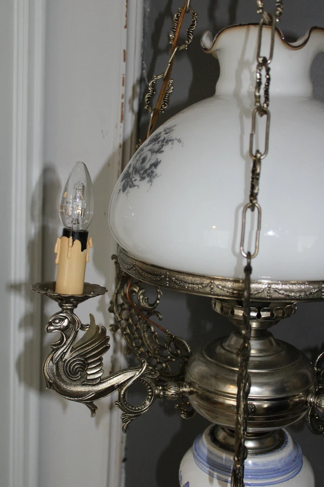 Lámpara de araña tazón opalino loza azul blanco delft marco gótico dragones de latón de colección  Foto 3 de 4