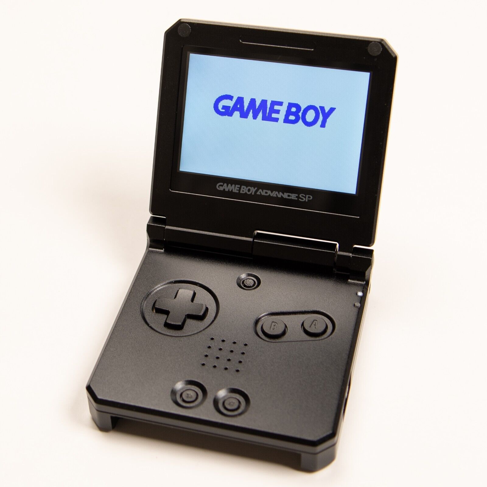 Play GameBoy Advance games on Windows Phone 8 with VBA8