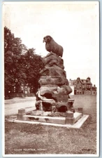 Colvin Fountain MOFFAT Scotland UK Postcard