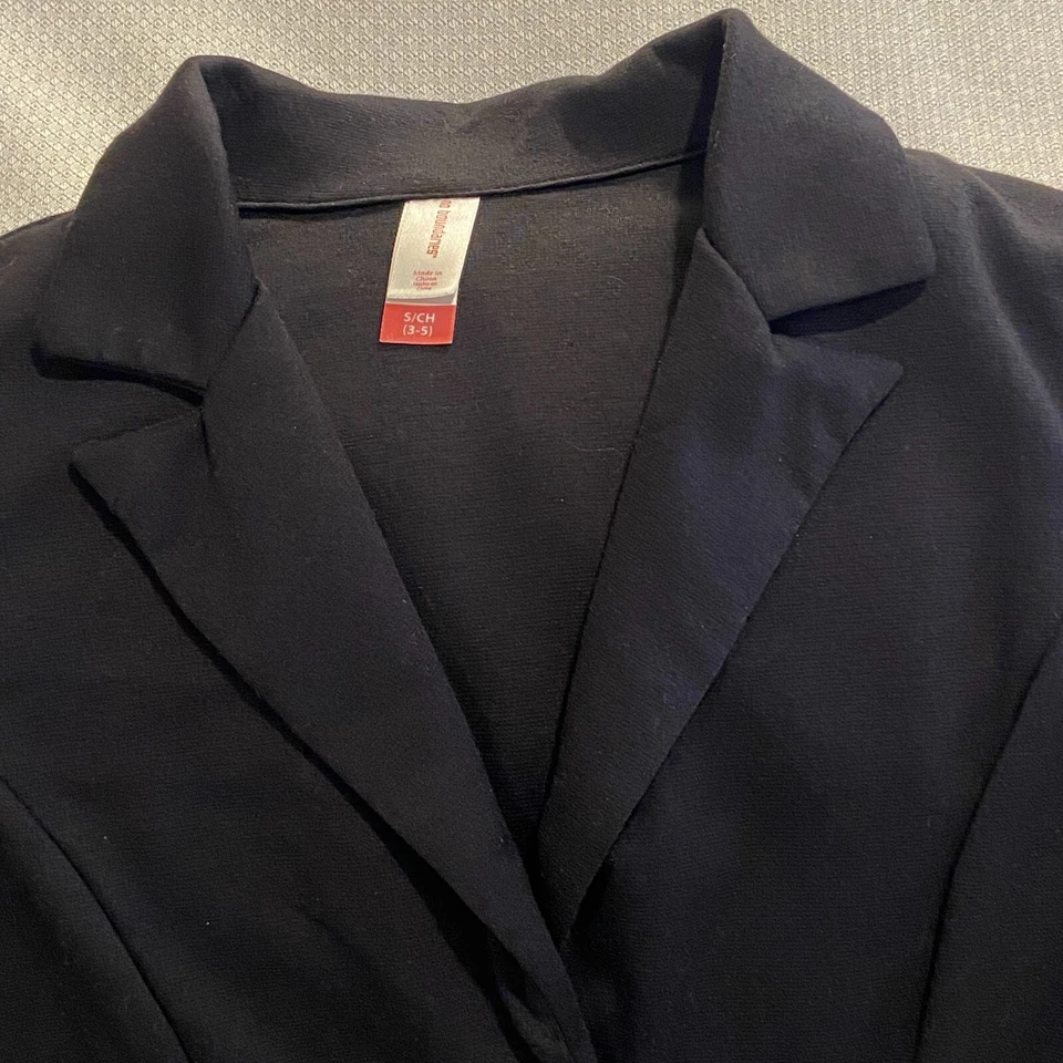 Chaqueta No Boundaries Juniors Talla Pequeña Corta Negra Manga 3/4 Fruncida Botón Delantero Foto 3 de 4