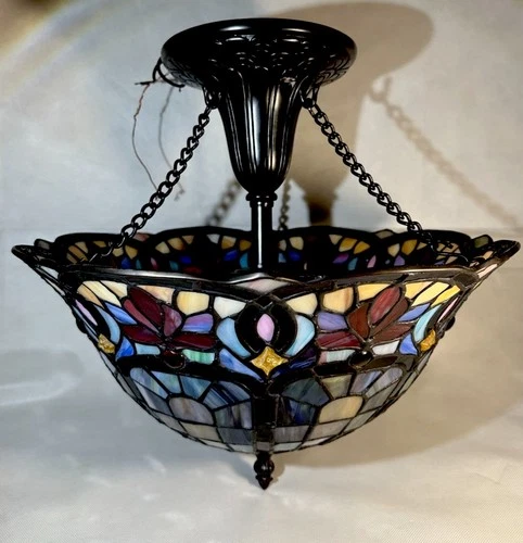 Vintage Quoizel Tiffany style Floral  Stained Glass Ceiling Lamp Glass Shade