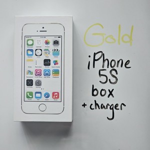 Apple iPhone 5s Gold 16GB box + Charger, Earbuds