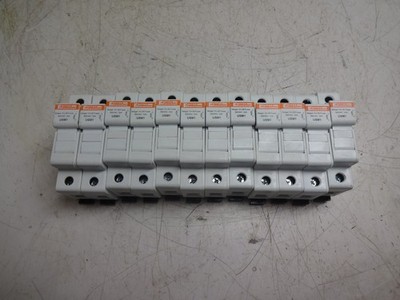 Lot of 12 Mersen USM1 ULTRASAFE Fuse Holders Y213944