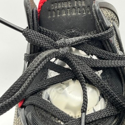 Nike LeBron 19 Men display picture 3