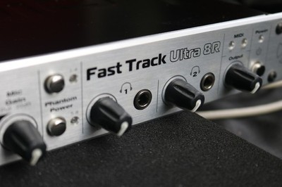 M-Audio Fast Track Ultra 8R 8-Ch Recording Interface USB 2.0 Rack (Tested)