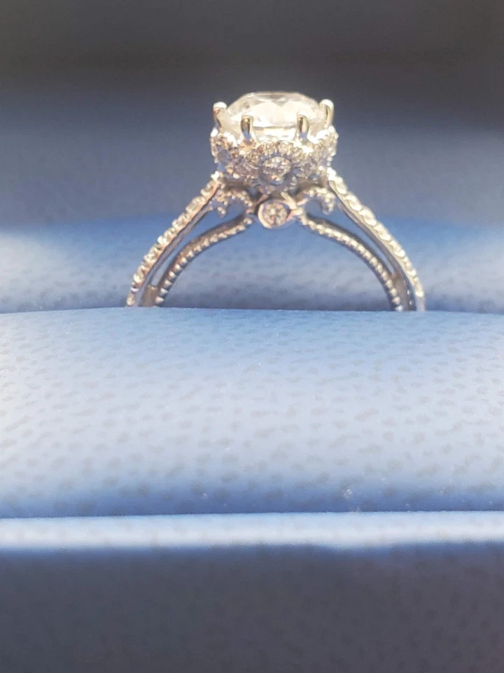NO RESERVE! 1.5 carat Verragio engagement ring lab created - Image 2 of 4