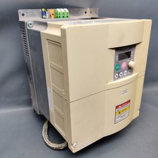 Toshiba Frequenzumrichter VFS7-4022PY-EU  2.2KW 400V Schaffner Netzfilter.