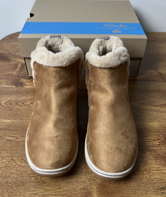 #ad #ad Clarks Cloudsteppers Breeze Fur Black Women#x27;s Winter Boots Size 6W Tan 68947 $20.99