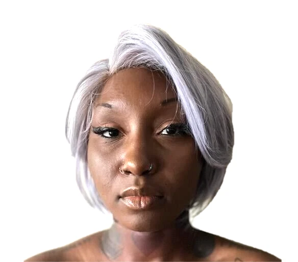 Peluca precortada en capas morada con parte lateral Foto 4 de 4