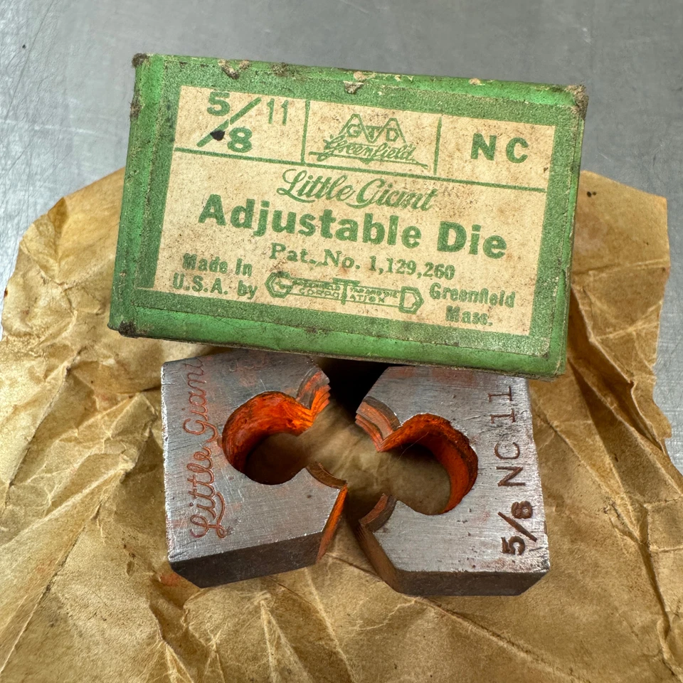 GTD Greenfield Tap and Die Little Giant 5/8" 11 NC Adjustable Pipe Dies w/ Box - Image 2 of 4