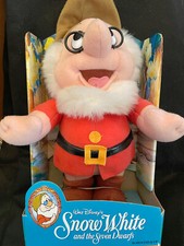Mattel Walt Disney  s Snow White And The Seven Dwarfs DOC Plush 12 in -1992 New 