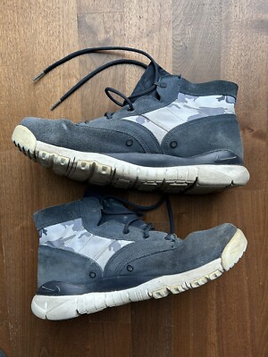 SELTEN! Nike Sneaker SFB Chukka Snowcamo marineblau/weiss, US11, Nr. 438723-400
