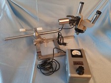 Raro MICROSCOPIO VINTAGE LEITZ ITALIANA SPA con TRASFORMATORE Ottica Elettronica