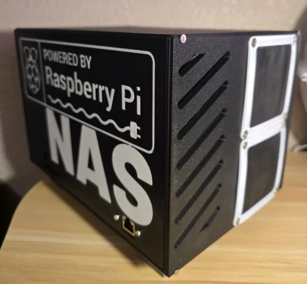 raspberry pi 5 NAS case - Image 2 of 4