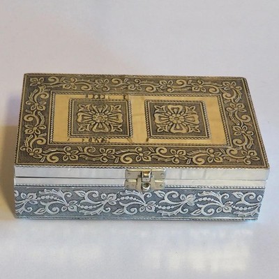 Vintage Schmuckdose Schatulle Silber-Optik Dose Ornament Samt 20x12,5x5,5cm