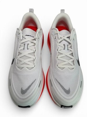 靴 Nike Vormeo Plus \