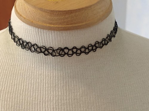 CELTIC TRIQUETRA KNOT BLACK TATTOO CHOKER NECKLACE~SLIPOVER~.5"~ONE SIZE