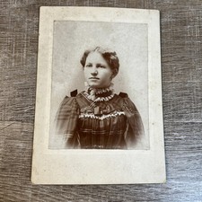Antique Cabinet Card Photo Portrait Young Lady Woman Girl Teenager Formal Dress