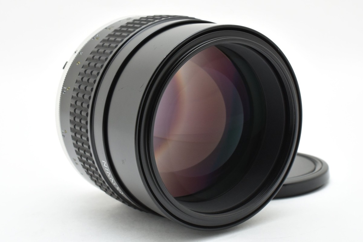 SIC! S/N 199xxx [Almost Unused] Nikon Ai-s Nikkor 105mm f/1.8 MF