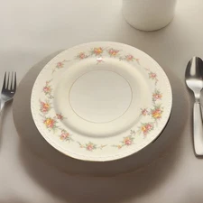 Vtg 5x  Vintage Homer Laughlin Georgian Eggshell Countess 10 In Dinner Plates 