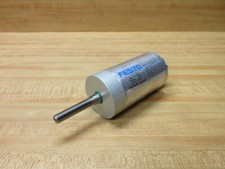 Festo D-50-45-P-SA Pneumatic Cylinder 554426