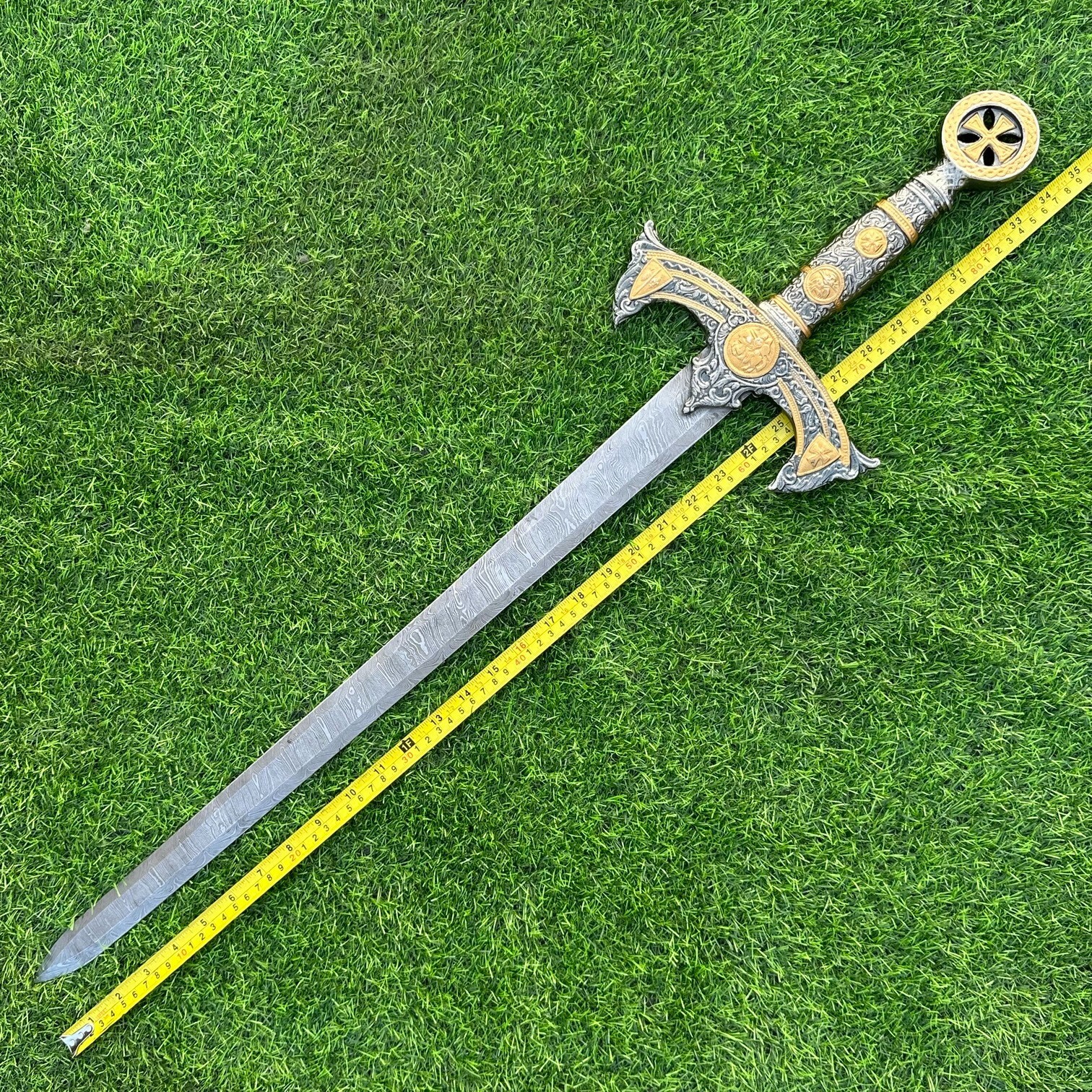 Handcrafted Sharp Battle-Ready 36-Inch Authentic Damascus Steel Medieval Sword