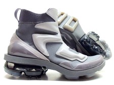 gray vapormax womens