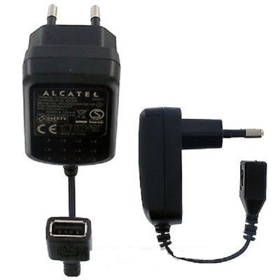 Chargeur Mural Générique Pour IPod, IPhone, MP3/MP4, Smartphone – Support Inclus