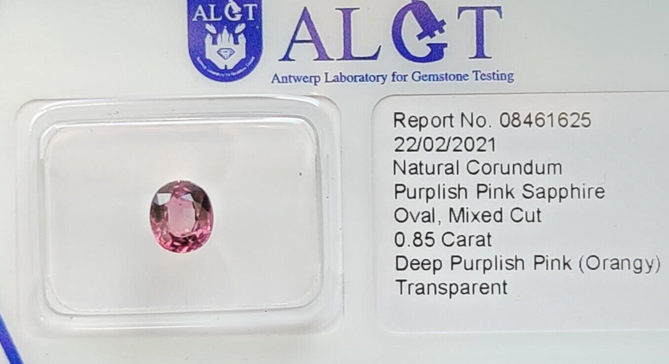 Saphir naturel rose violacé 0.85 cts une idée cadeau d'exception