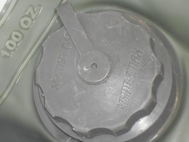 100 Oz. Hydramax Brand Water Hydration Bladder & Tube