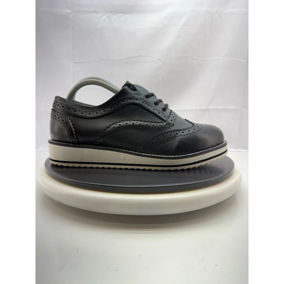 Zapatos de plataforma Torrid Wingtip Oxford para mujer talla 9,5 WW negros de imitación de cuero Foto 4 de 4