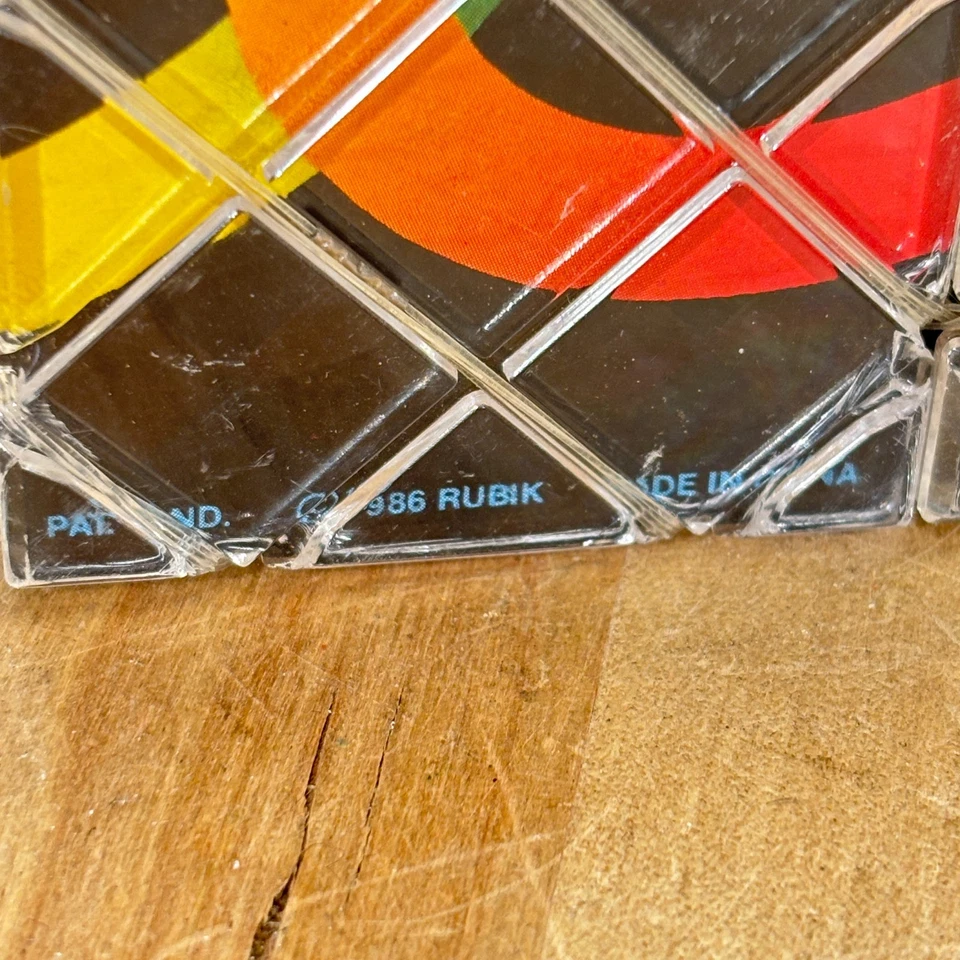 Vintage Rubik's Magic Puzzle, Link The Rings - 1986 by Matchbox STIFF BUT WORKS - Image 3 of 4