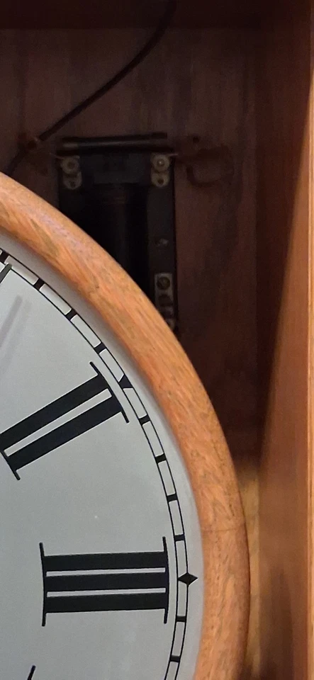 Reloj de Pared Vintage Estándar Electric Time CO Master Hecho en EE. UU. Completo con Llave Foto 4 de 4