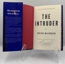 FREIDA MCFADDEN THE INTRUDER SIGNED AUTOGRAPH...
